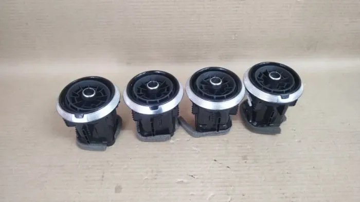 Difusor De Ar Audi A3 Sed Perfor 2.0 S-tronic 2020