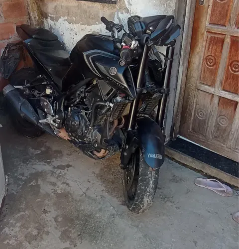 Moto para vender batida