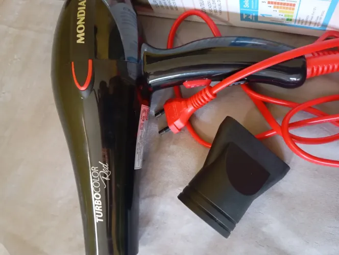 Secador de cabelo 