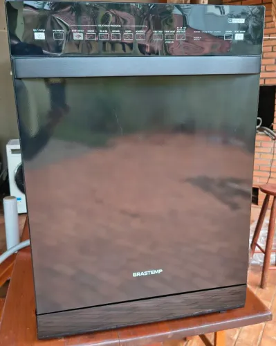 Maquina lava louça Brastemp 14 serviços praticamente semi nova top!