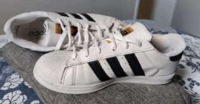 Super Star Adidas 37