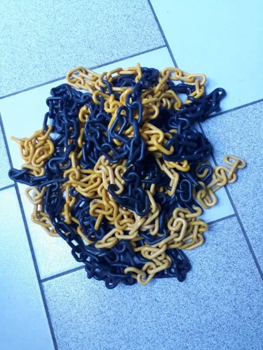 Corrente Plastica Amarelo e Preto