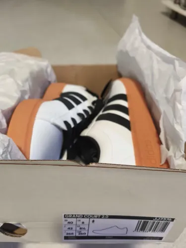 Tênis Adidas Grand Court 2.0. N°40. Original! Nunca usado.