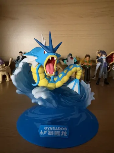 Action Figure Pokémon Gyarados