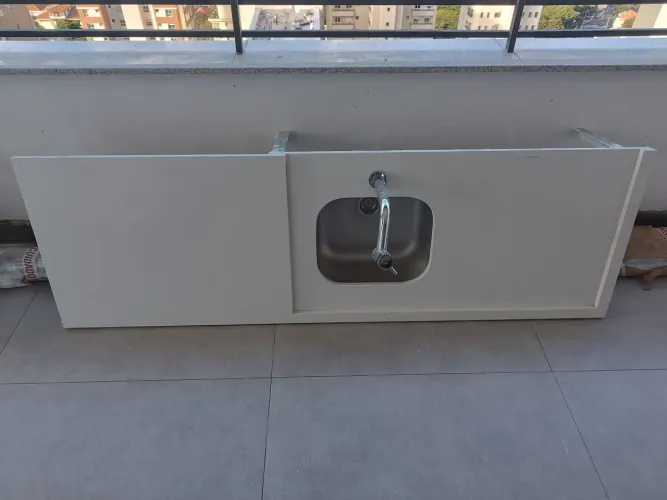 Pia de Cozinha em Quartzo Branco