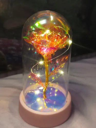 Mini luminária rosa encapsulada 