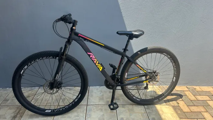 Bicicleta RAVA Shimano 