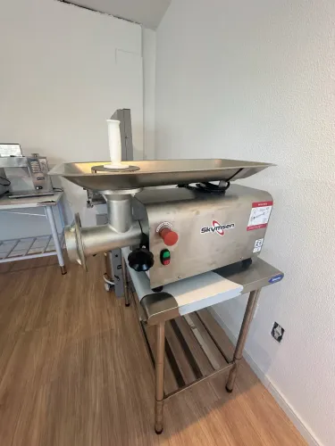 Picador de carne boca 22 inox skymsen