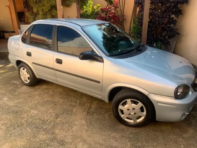 Chevrolet Classic Life/ls 1.0 VHC Flexp. 4P 2010