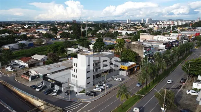 Oportunidade Prédio Comercial de esquina St.Aeroporto