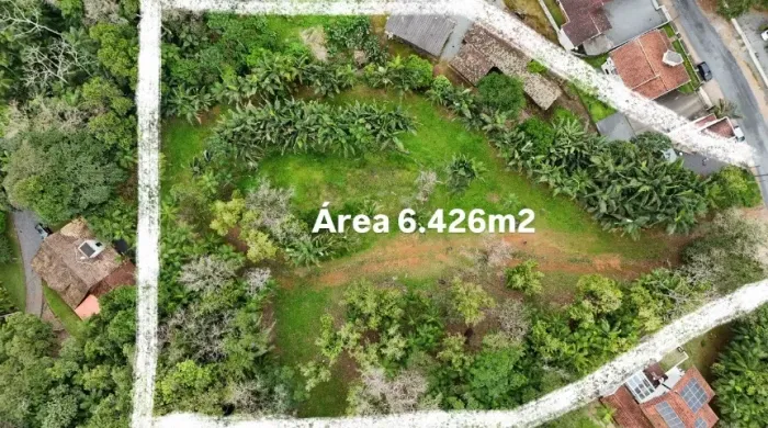 6.426m2 no Centro de Pomerode