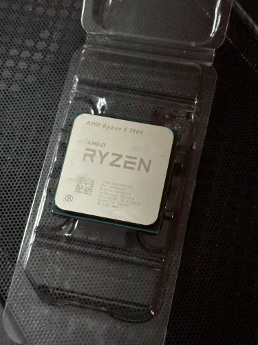 Processador AMD Ryzen 5 3500, 3.6GHz (4.1GHz Turbo), hexacore