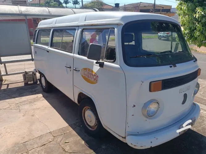 Volkswagen Kombi Standard/ Luxo/ Serie Prata 2000