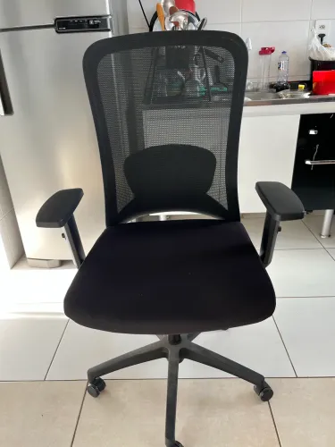 Cadeira De Escritório Ergonômica Efa Marquesa Preta
