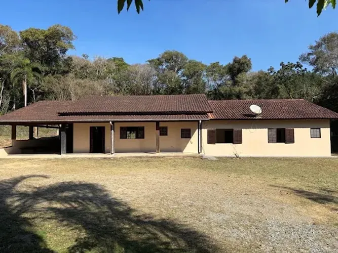 Chácara com 3 Suítes à venda, 47867 m² por R$ 2.500.000 - Guaçu - São Roque/SP
