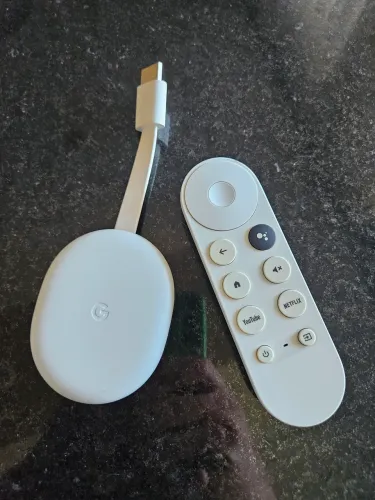 Chromecast 4 Google TV HD com Controle Remoto