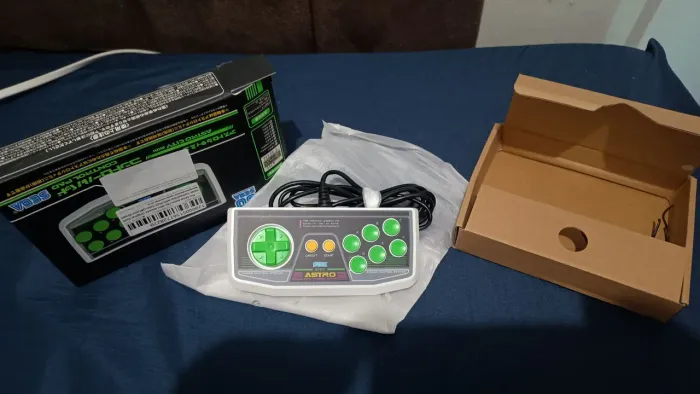 Controle Sega Astro City mini original, novo na caixa!
