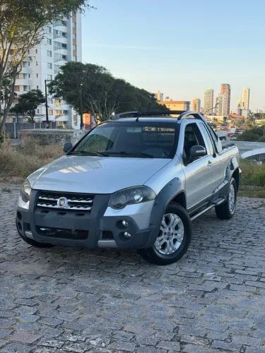 Fiat Strada Adventure 1.8/ 1.8 Locker Flex CE 2009