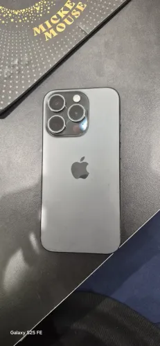 iPhone 15 pro 256GB