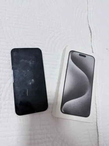 iPhone 15 pro Max 256gb