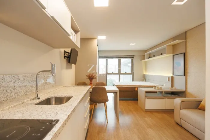 STUDIO À VENDA, MOBILIADO, CONDOMINIO CLUBE, ANDAR ALTO, NO REBOUÇAS