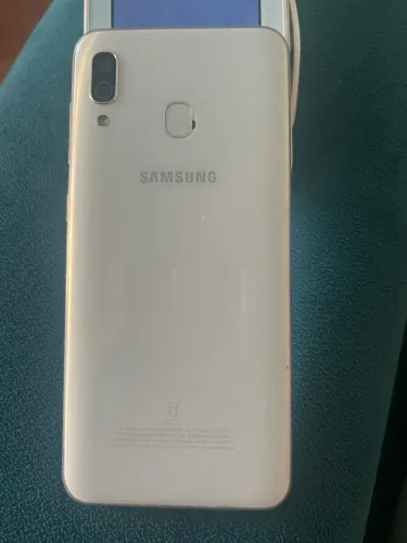 Celular A30