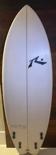 Prancha de Surf Rusty modelo Fish 4 