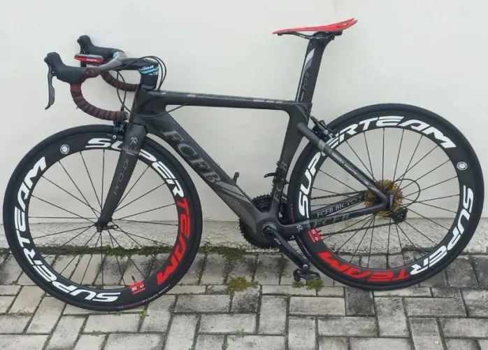 Bicleta fibra de carbono