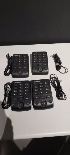 Telefone de mesa tipo telemarketing Intelbras