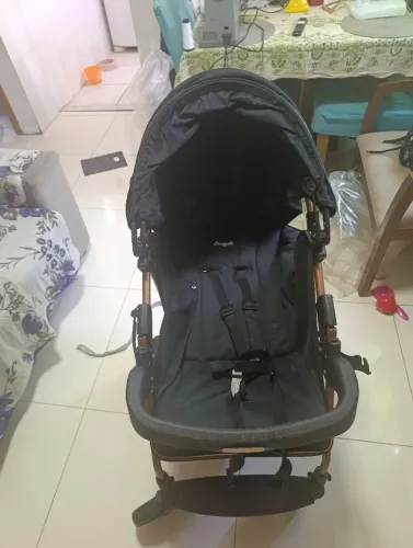 Carro de bebê Borigoto