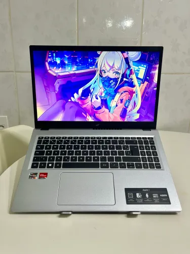 NOTEBOOK ACER ASPIRE 3, RYZEN 3 7320U, 512SSD, BATERIA ÓTIMA - OPORTUNIDADE