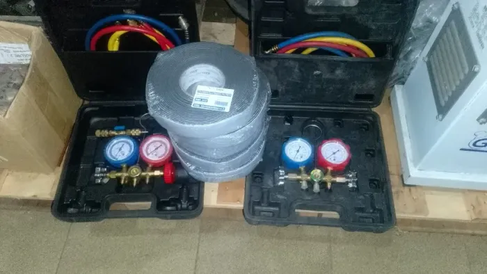Kit Refrigeração: 2 Manifolds Suryha com Maleta + 5 Fitas Elastoméricas 10x45