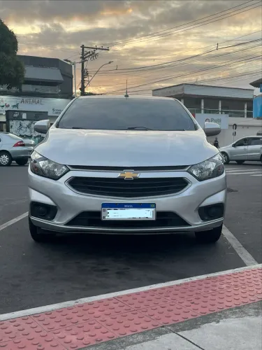 Chevrolet Onix Hatch LT 1.0 8V Flex Mec. 4P 2018