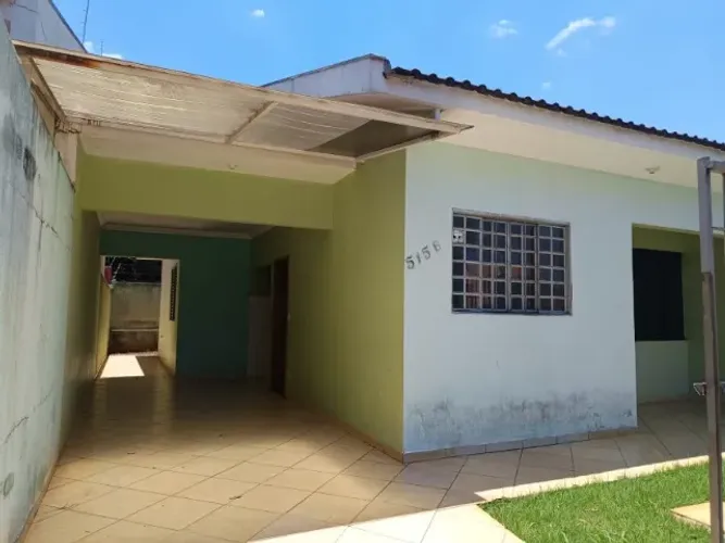 VENDE SE CASA MARINGÁ BAIRRO VILA SANTA ISABEL.