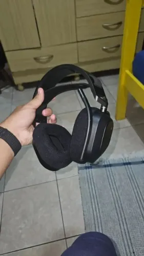 Headset Gamer Sem Fio Corsair HS80 COM GARANTIA! Premium, RGB, Surround, D Atmos, Wireless