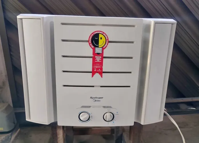Ar condicionado springer 10 mil btus 110 volts