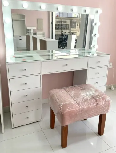 Camarim Larissa em mdf com banqueta grátis