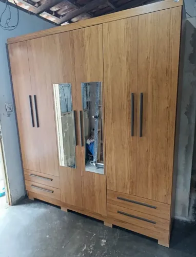 Guarda roupa de casal 6 portas, novo entrega rápida!
