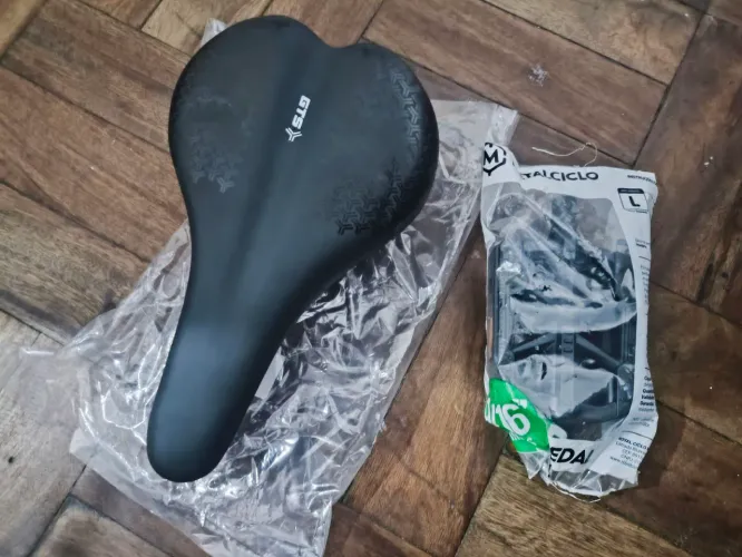 VENDO BANCO E PEDAL