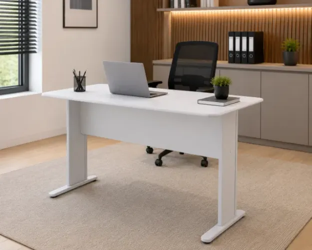 Mesa Uno para escritório 80x60 com preço IMPERDÍVEL