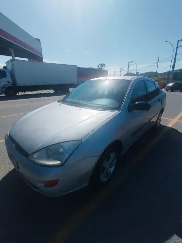 Ford Focus Sedan 2.0 16v/2.0 16V Flex 4P 2002