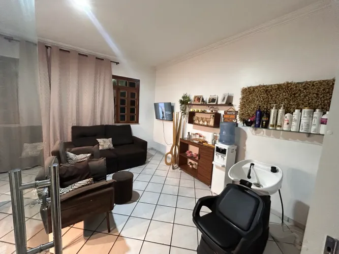 Vende-se salão de beleza completo