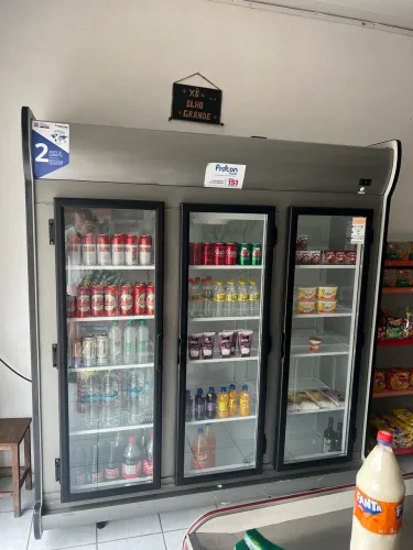 Expositor Vertical Fricon 3 Portas