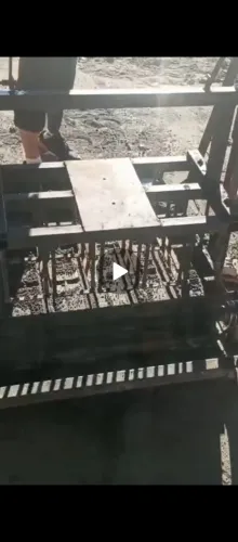 Vendo ou troco maquina poedeira fazer bloco de 14