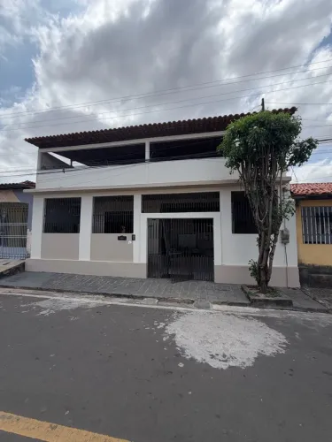 Vendo casa primavera Cohatrac 2 pavimentos 250 metros quadrados 10x25 terreno