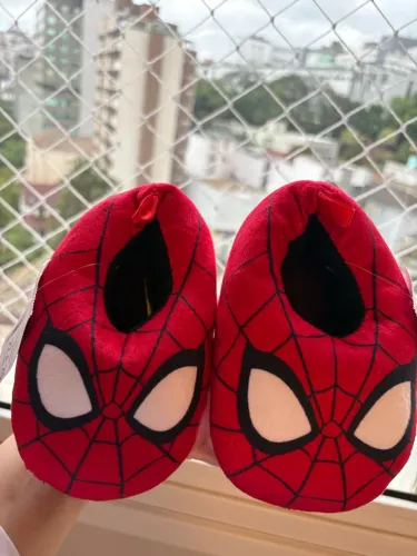 Pantufa infantil homem aranha