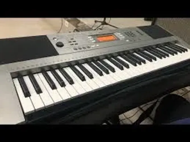 Yamaha psr e353 