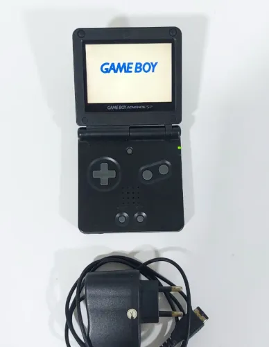 Game Boy Advance SP com Tela IPS