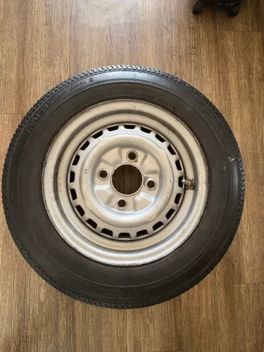 Roda fusca aro 15, 4 furos, com pneu, para step