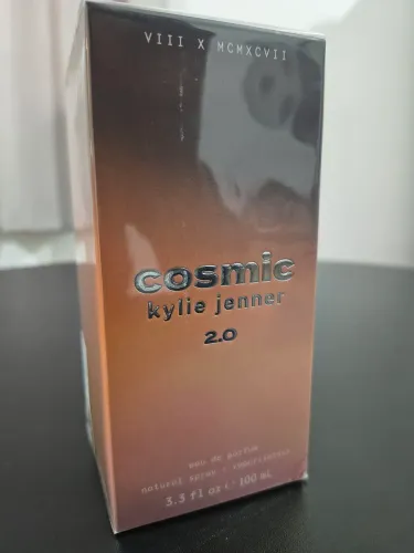 Perfume Cosmic Kylie Jenner 2.0 - Novo